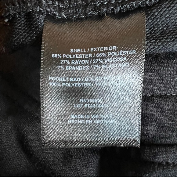 32 Degrees Cool XL Black Pull-on Elastic Waist Bermuda Shorts - Picture 10 of 11